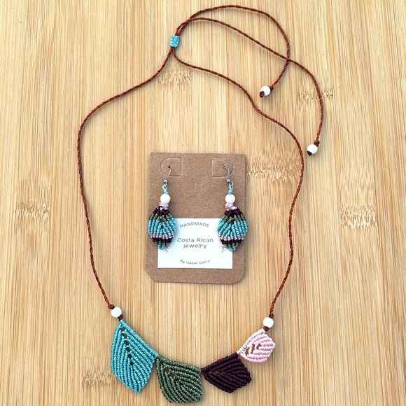 Brand New Handmade Costa Rican Adjustable Length Necklace & Earrings Set Colored - Picture 1 of 14